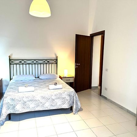 Apartament A Un Passo Dal Massimo 2 Palermo Zewnętrze zdjęcie